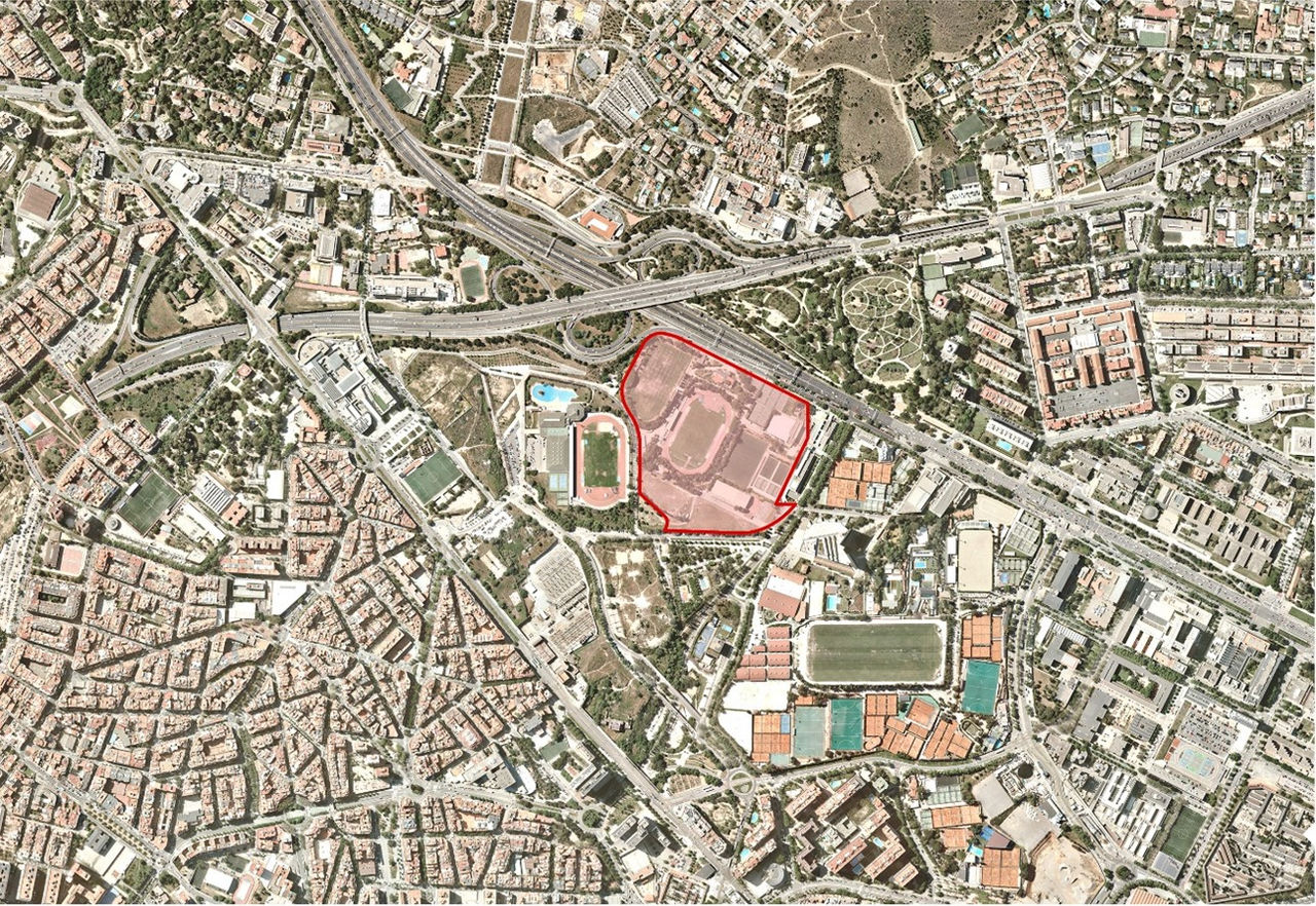 Fotografia de l'àrea que ocuparà el Consorci Porta Diagonal - Campus Clínic